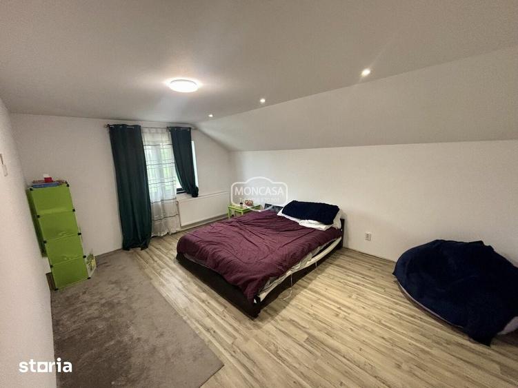 Casă cu 5 camere cu Teren 960 Mp în Central