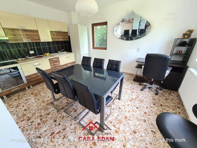 Casă cu 10 camere cu Teren 1676 Mp în Central