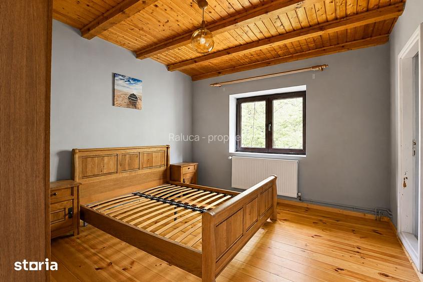 Casa cu poten?ial turistic in Sinaia, 198mp utili, 330mp teren, garaj