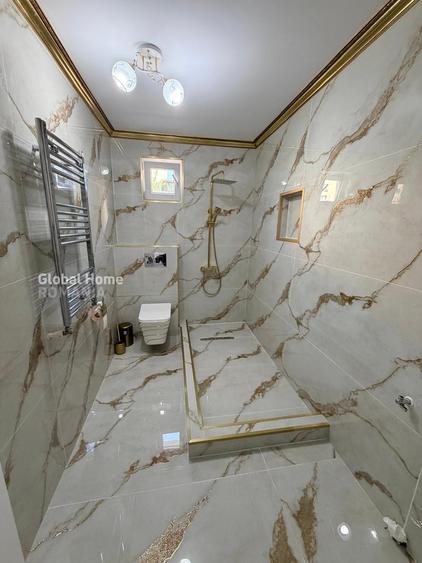 Casă individuală cu 7 camere cu Canalizare în Vitan