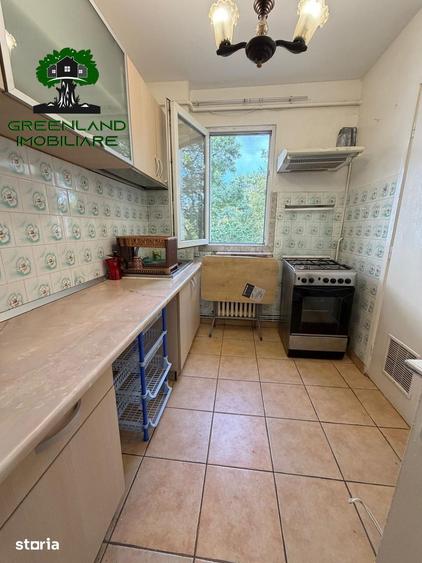 Apartament cu 2 camere în Podu Roș