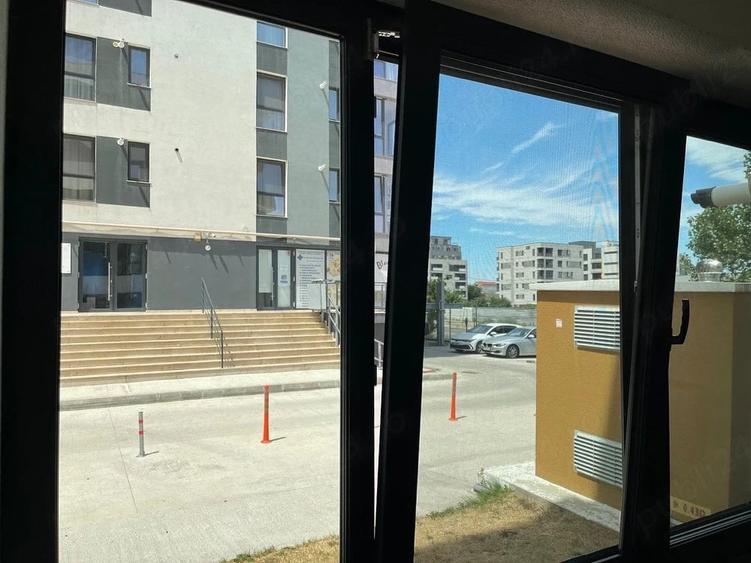 Apartament cu 2 camere decomandat în Tomis Plus
