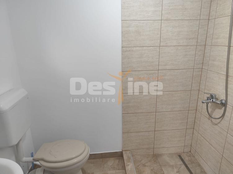 Casă individuală cu 2 camere cu Teren 250 Mp în Central