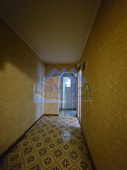 Apartament cu 3 camere decomandat în Tomis III