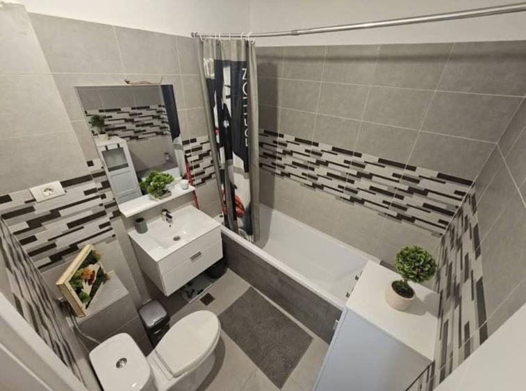 Apartament cu 2 camere decomandat în Nord