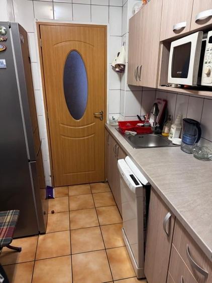 Apartament cu 2 camere semidecomandat, mobilat în Iancului