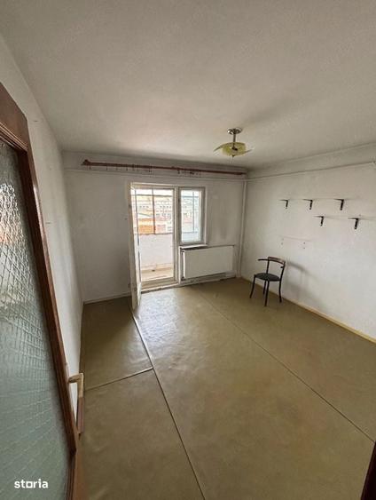Apartament cu 2 camere decomandat în Rogerius