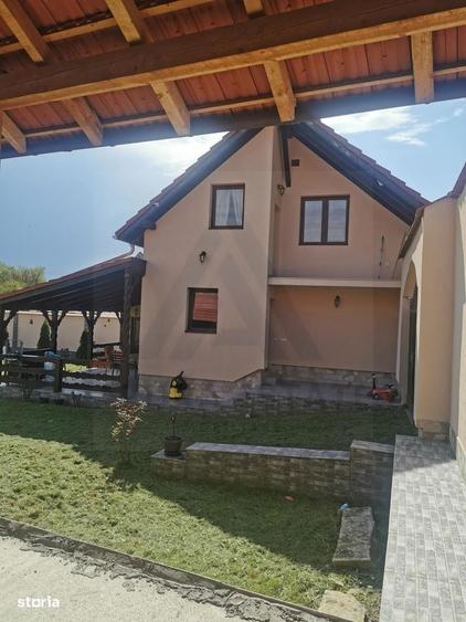Casă cu 3 camere în Central