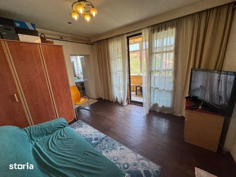 Apartament cu 5 camere decomandat în Cișmigiu