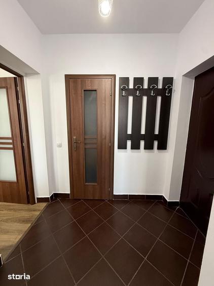 Apartament cu 2 camere semidecomandat în Progresul