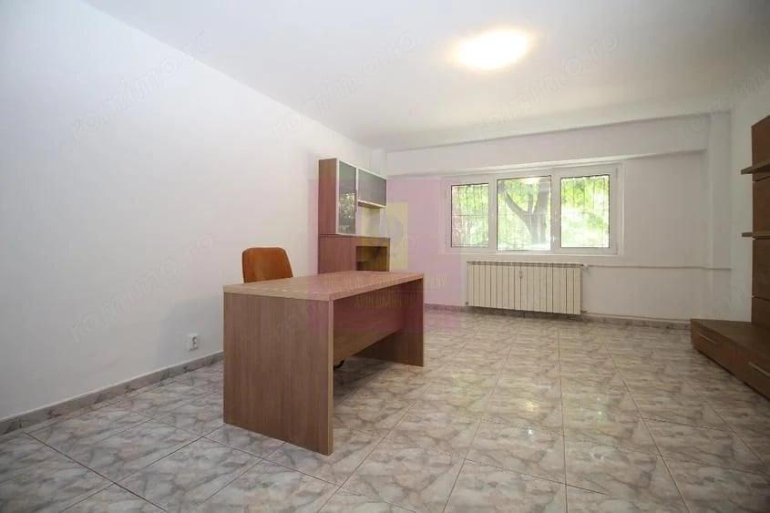 Apartament cu 3 camere de vanzare Decebal adiacent - 13