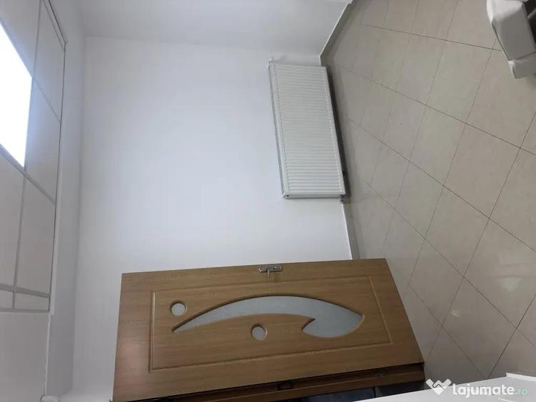 Garsonieră semidecomandată în Central