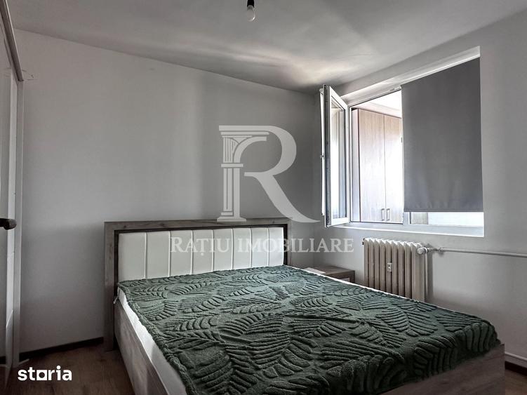 Apartament cu 3 camere în Decebal