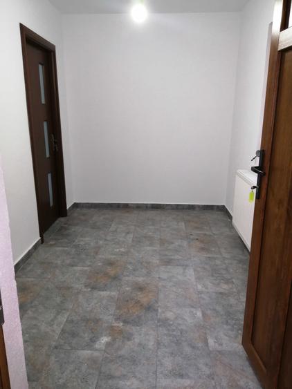 Spațiu comercial, de 180 mp, în Colentina