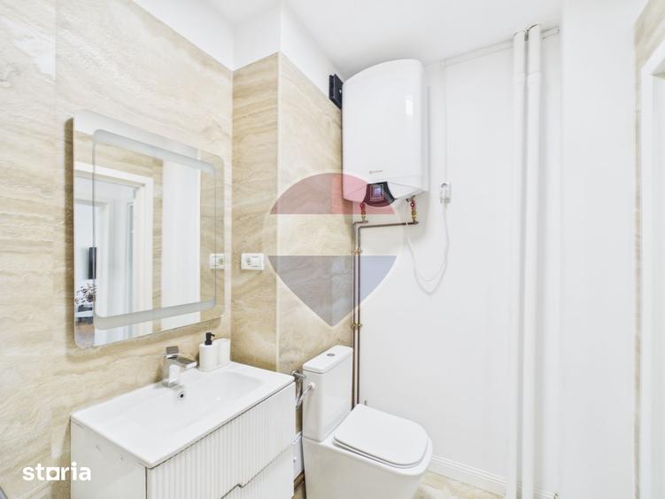 Apartament cu 3 camere în Tei