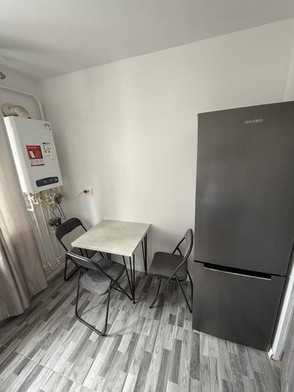 Apartament cu 2 camere semidecomandat în Ultracentral