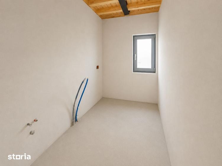 Casă cu 4 camere cu Teren 500 Mp în Chinteni