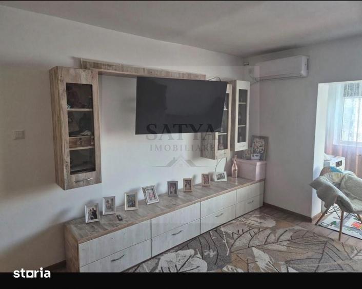 Apartament cu 3 camere decomandat în Inel I