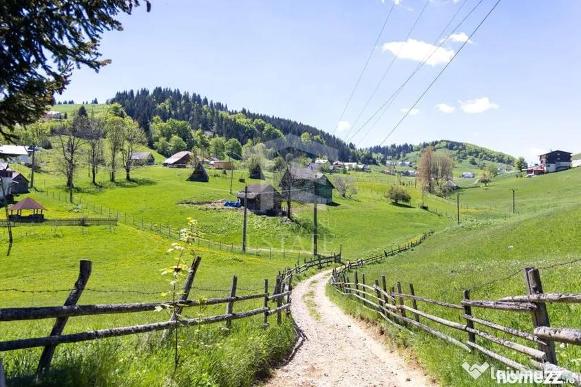 Teren în Fundata