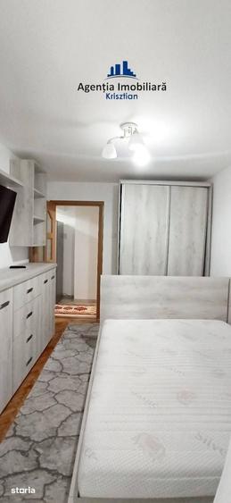 Apartament cu 2 camere decomandat în Burdea
