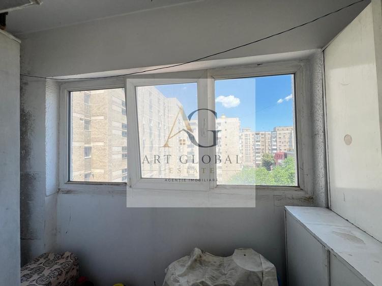 Apartament cu 2 camere semidecomandat, mobilat în 13 Septembrie