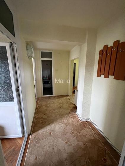 PROPRIETAR 3 camere decomandat, 76 mp