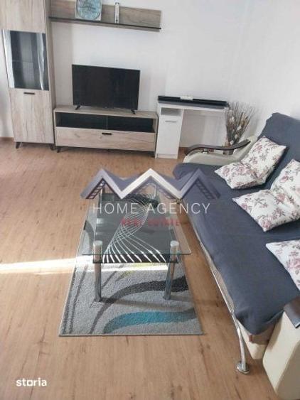 Apartament cu 2 camere decomandat în Est