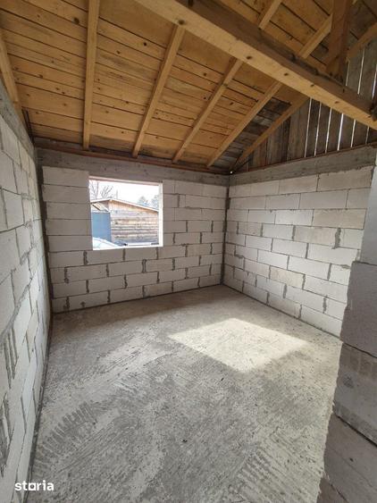 Caciulati, vanzare casa 3 camere la rosu, teren 400mp. - 9