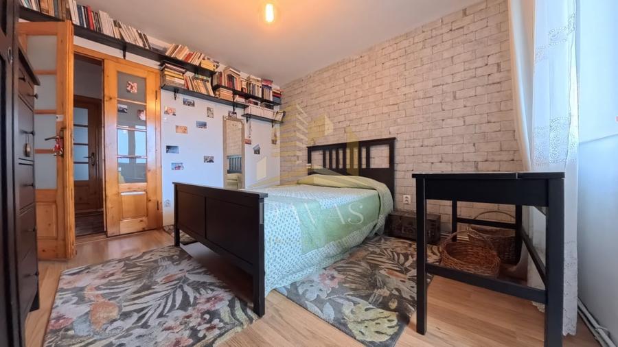 Apartament cu 4 camere decomandat, mobilat în Mănăștur