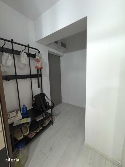 Apartament cu 2 camere semidecomandat în 1 Mai
