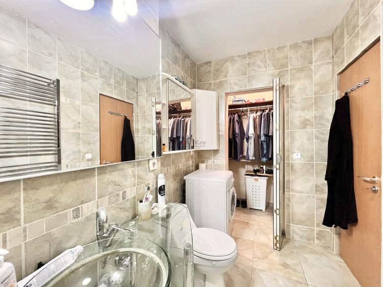 Apartament cu 3 camere semidecomandat, mobilat în Tineretului