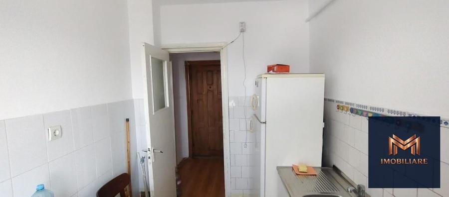 Apartament 2 camere,D, etaj 8 cu lift nou,zona centrala_Liceu Eminescu - 9