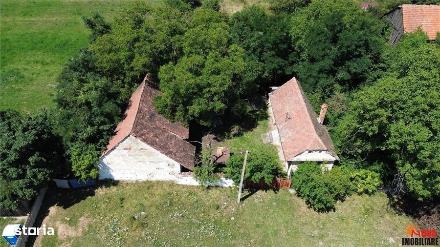 Casă cu 2 camere în Cărpiniș