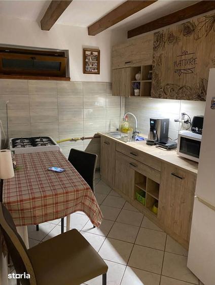 Casă cu 4 camere cu Teren 552 Mp în Central