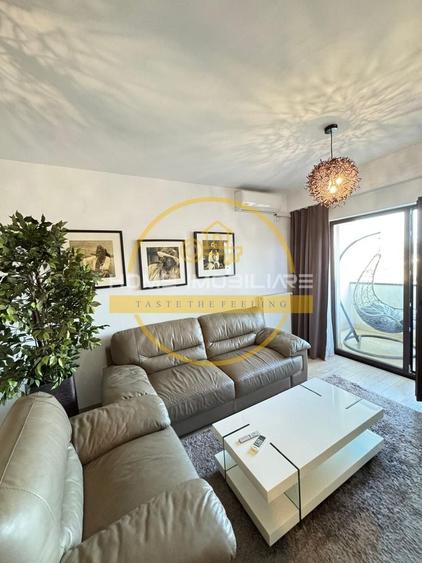 Apartament cu 3 camere decomandat, mobilat în Nicolina