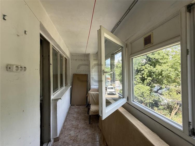 Apartament cu 3 camere decomandat în Gorjului