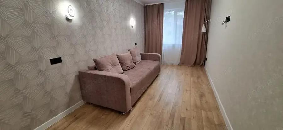 Apartament cu 3 camere în Gheorghe Lazăr