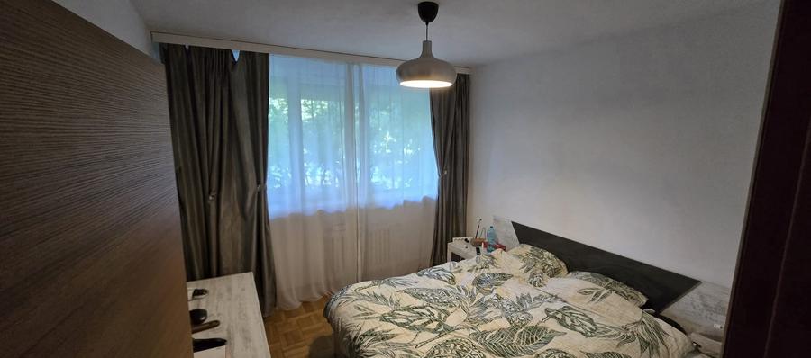 Apartament cu 2 camere semidecomandat în Tei
