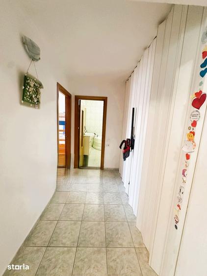 Apartament cu 3 camere în Babadag