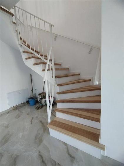Casă cu 3 camere cu Teren 300 Mp în Valea Lupului