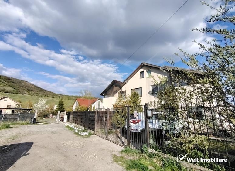 Duplex cu 4 camere cu Teren 276 Mp în Chinteni