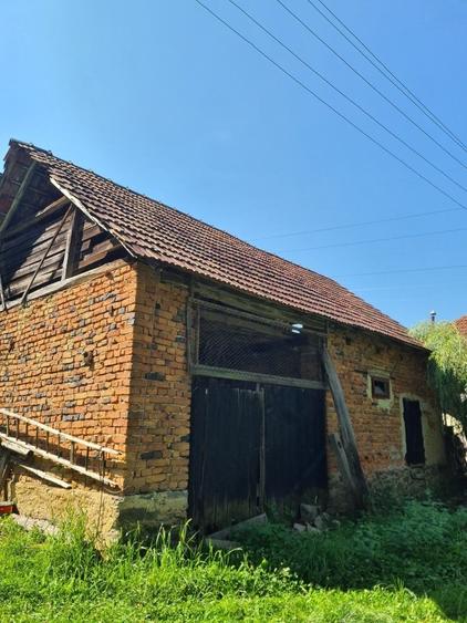 Casă cu 4 camere în Criștioru de Jos