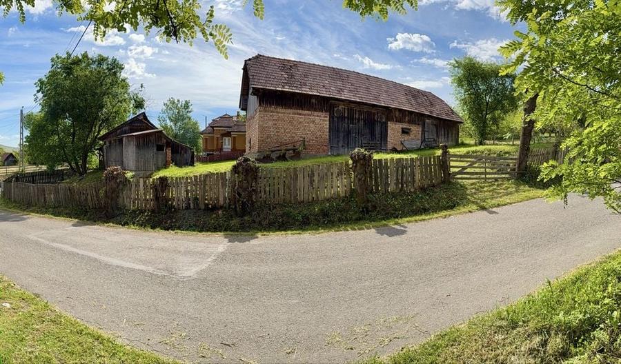 Casă cu 3 camere în Cacova Ierii