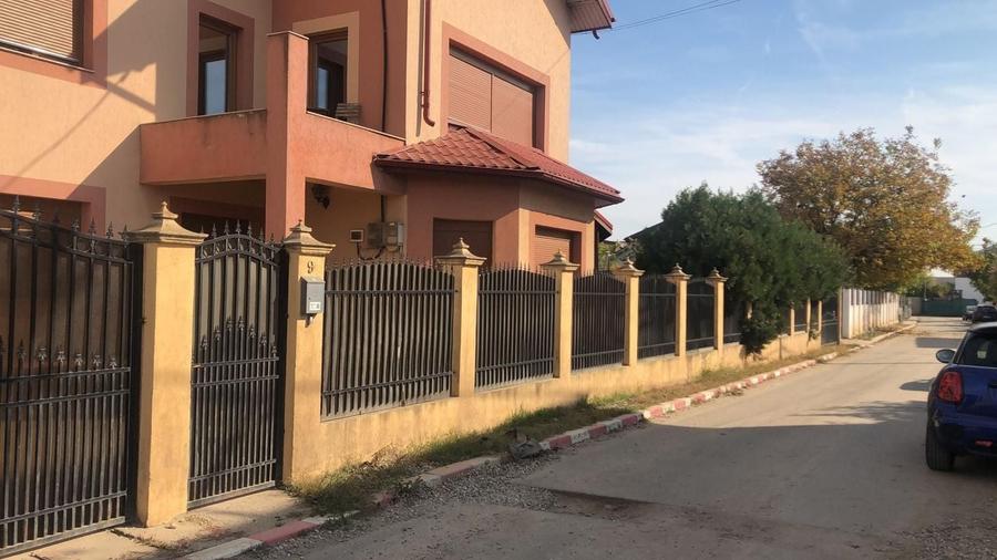 Casă cu 4 camere cu Teren 500 Mp în Chiajna