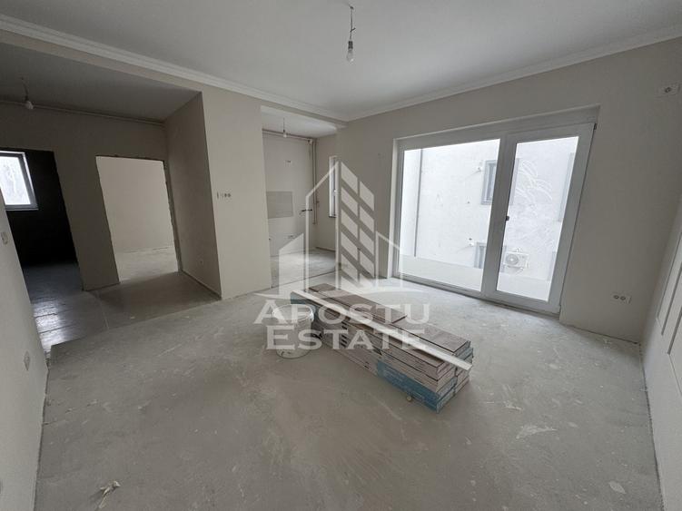 Apartament cu 2 camere semidecomandat în Braytim