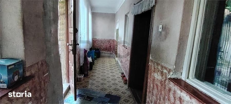 Casă cu 5 camere cu Teren 3000 Mp în Oșorhei
