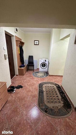 Apartament cu 2 camere decomandat, mobilat în City Park Mall