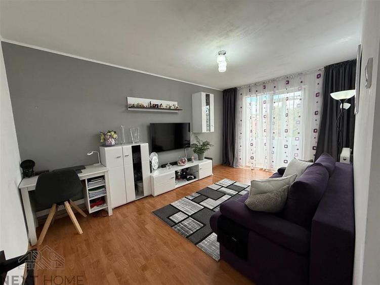 Apartament cu 2 camere decomandat în Sud