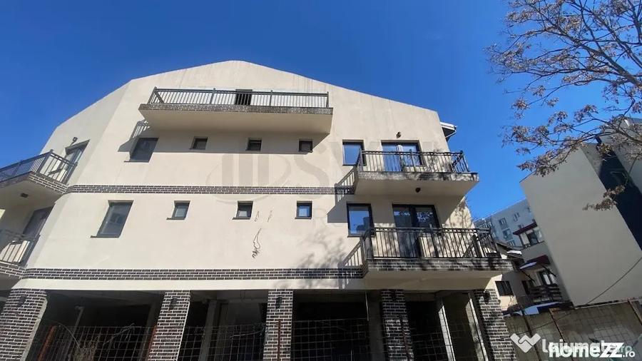 Casă cu 4 camere cu Teren 220 Mp în Vitan