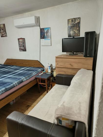 Casă cu 3 camere în Cetariu